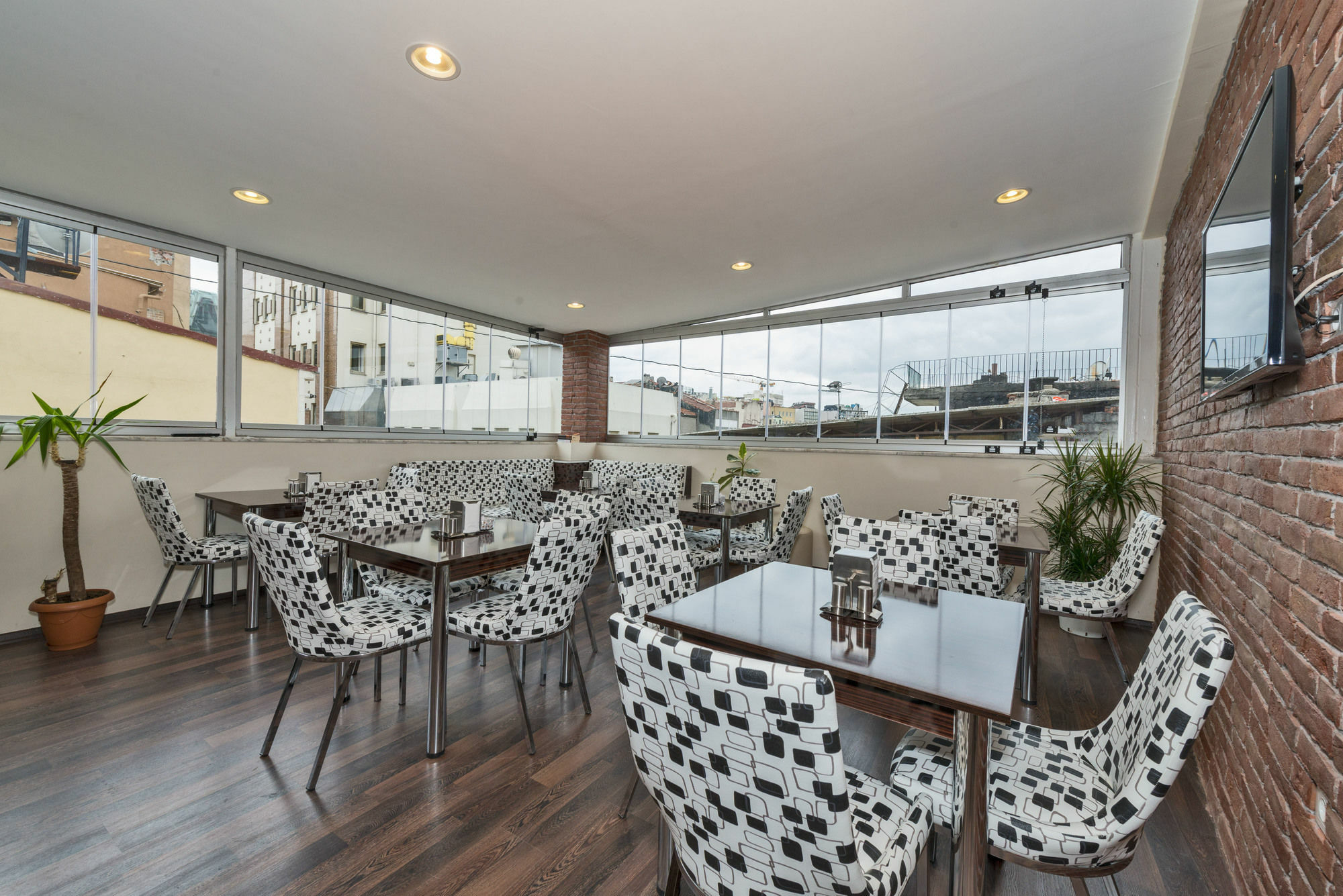 Invictum Residence Istanbul Exterior photo