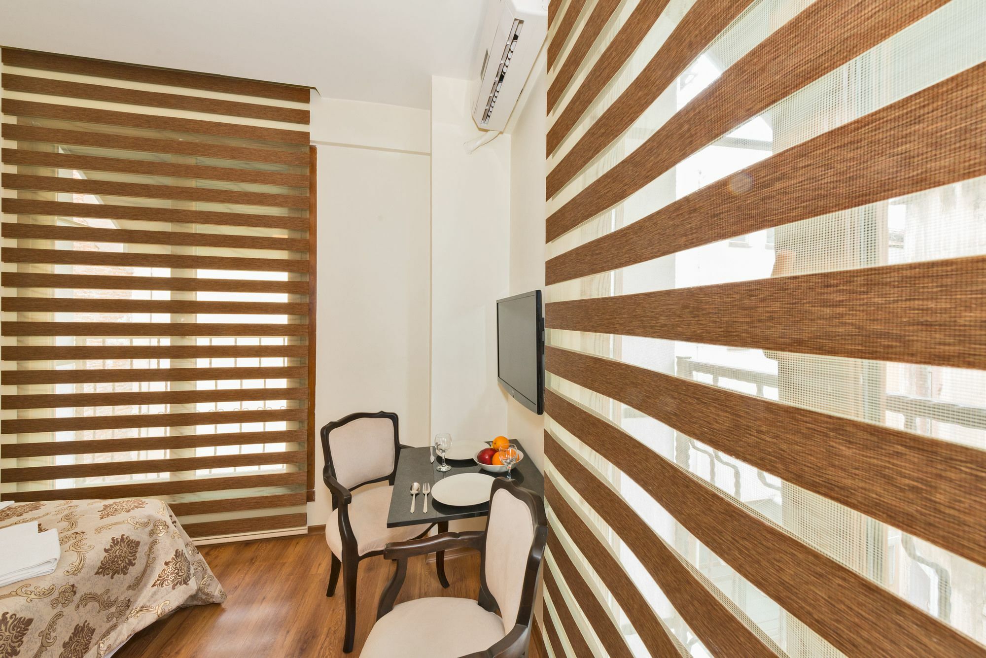 Invictum Residence Istanbul Exterior photo